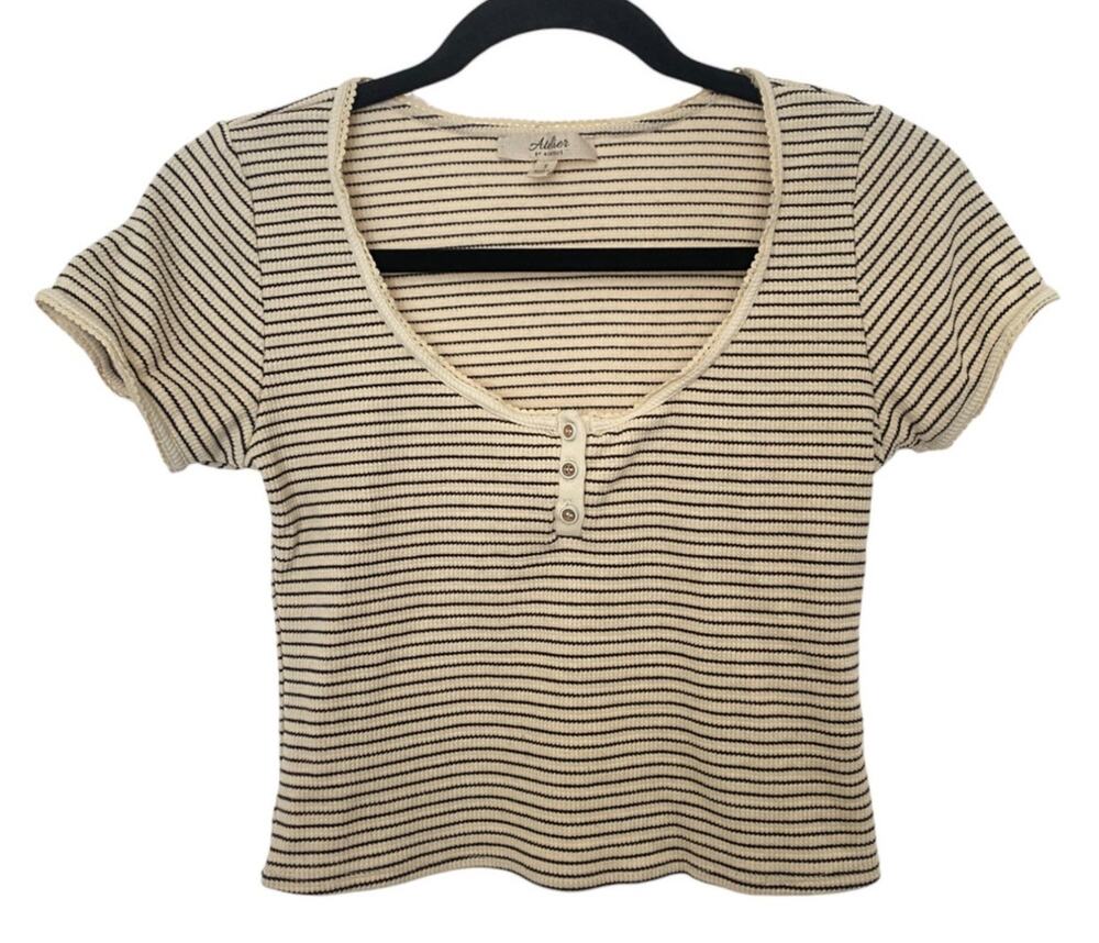 Atelier Black Cream Stripe Crop Top Scallop Edges Small Casual Basics Preppy